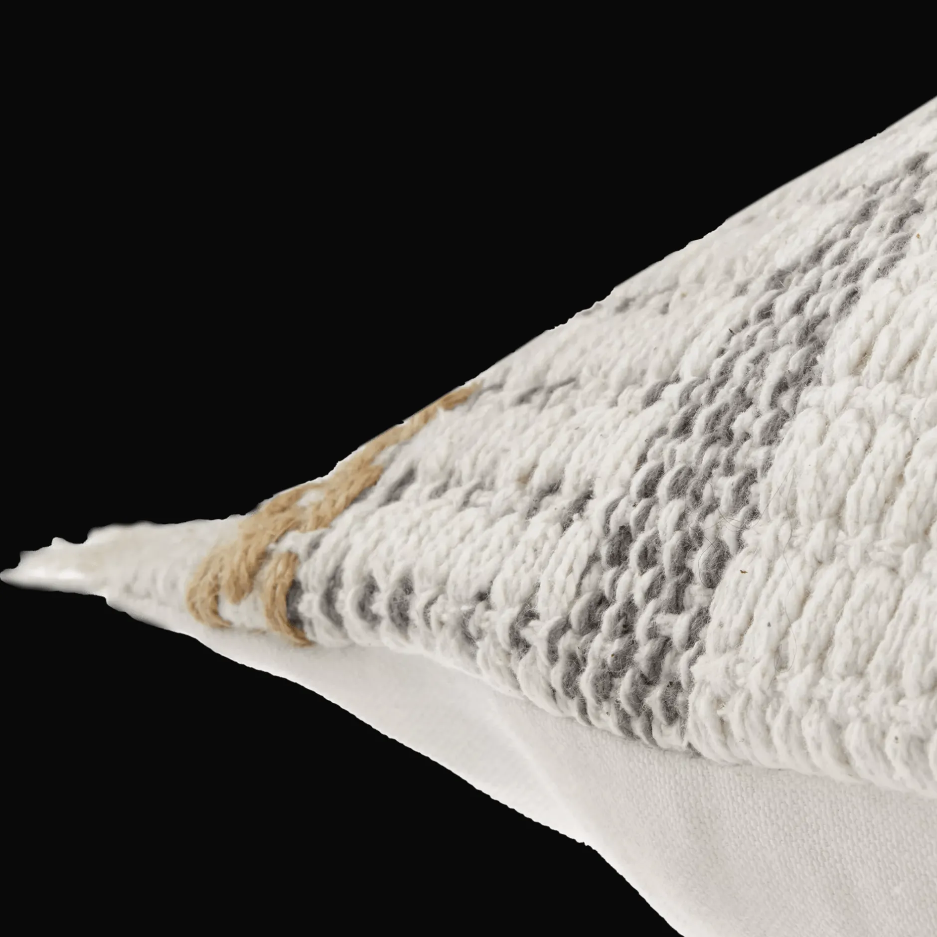 Discount Aleck Decorative Lumbar Pillow Decorative Throw Pillows