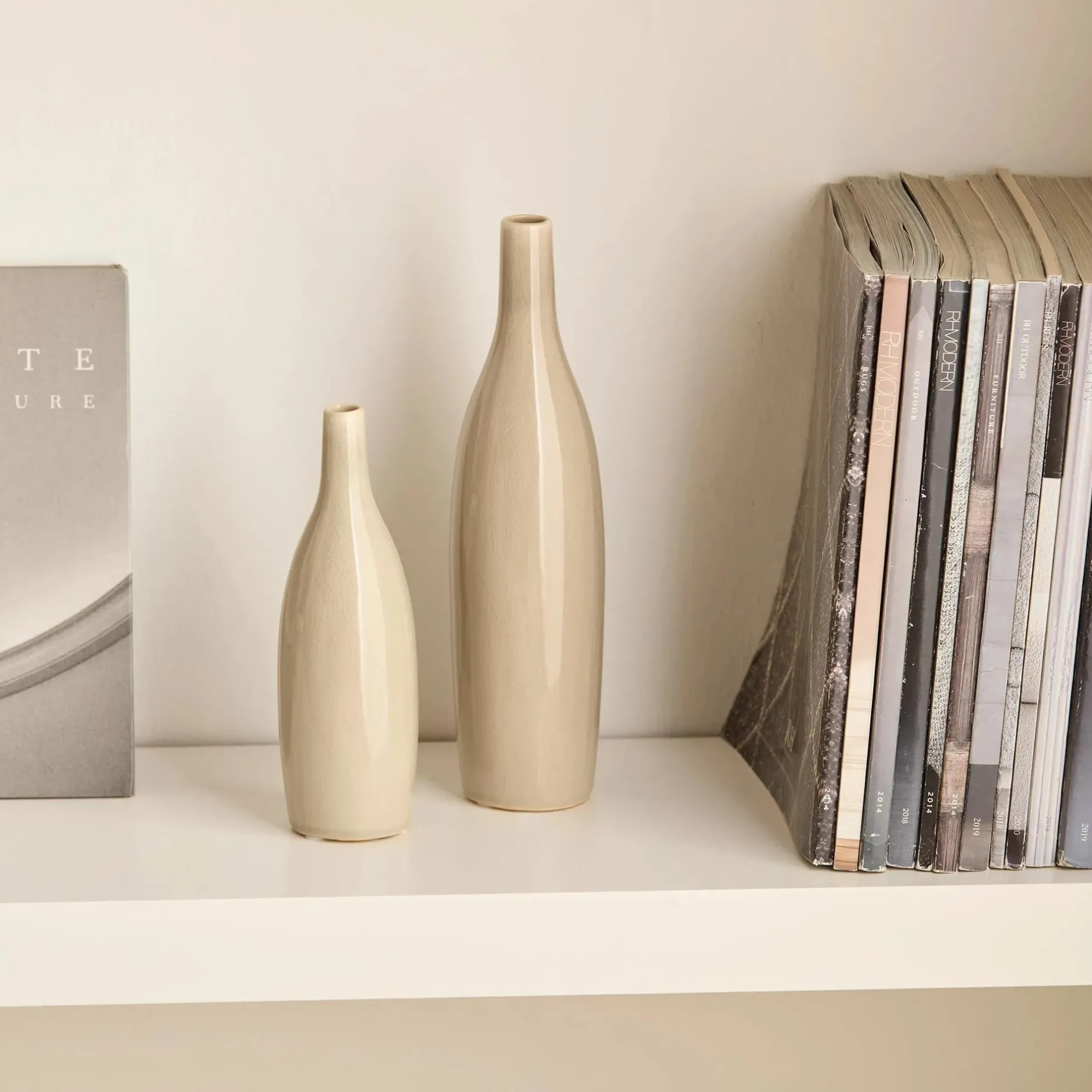 Hot Beige Ceramic Vase Modern Decorative Vases|Home Decorative Items & Objects