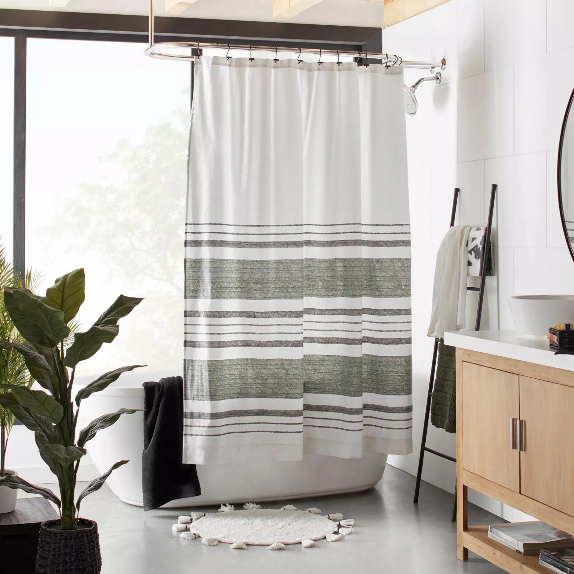 Black Metal Ladder Towel Holder Bathroom Furniture