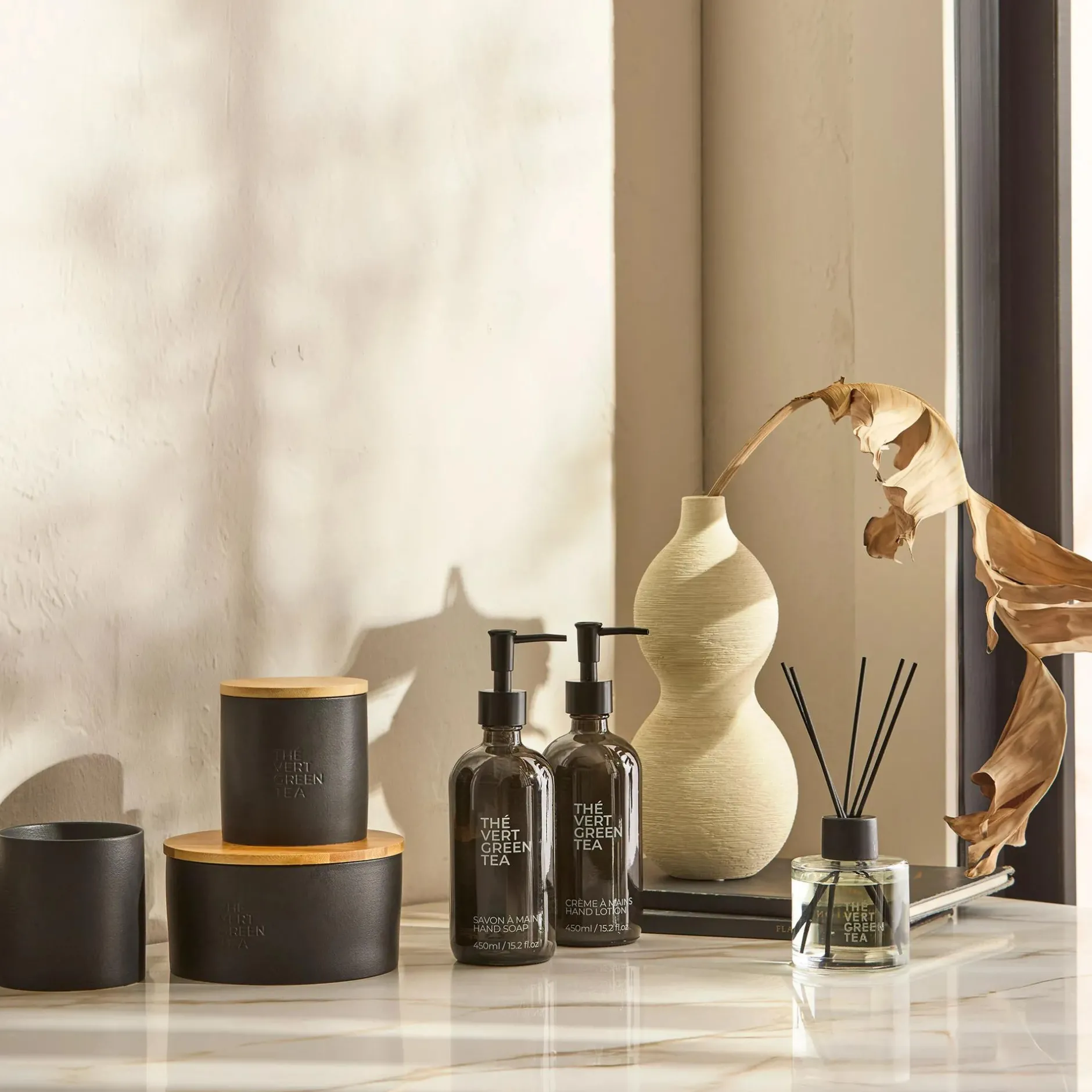 Discount Green Tea Candle with Wooden Lid Candles & Candle Stick Holders