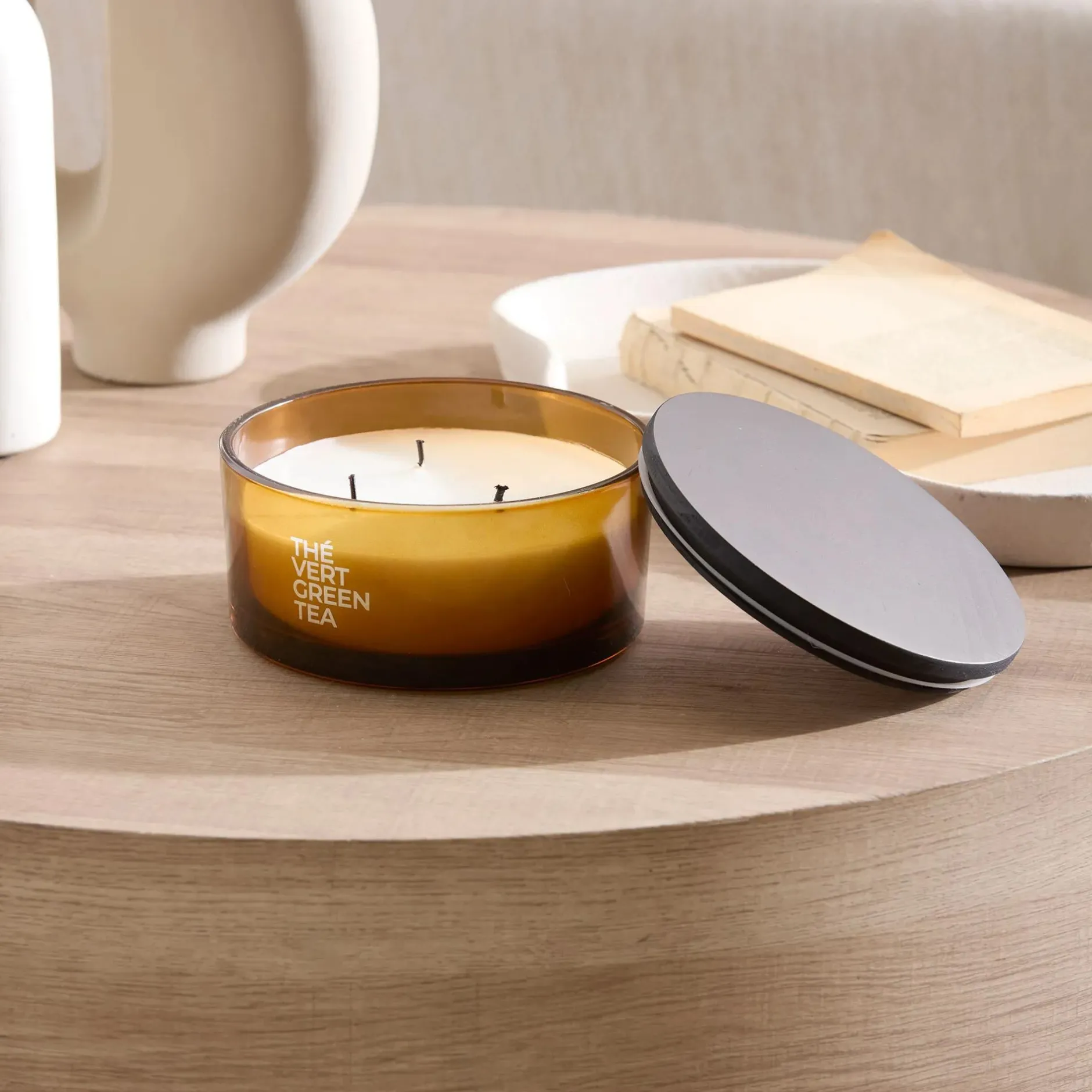 New Green Tea Candle with Wooden Lid Candles & Candle Stick Holders