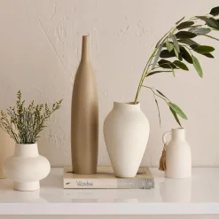 Discount Ceramic Bottle Vase with Tassel Modern Decorative Vases|Home Decorative Items & Objects