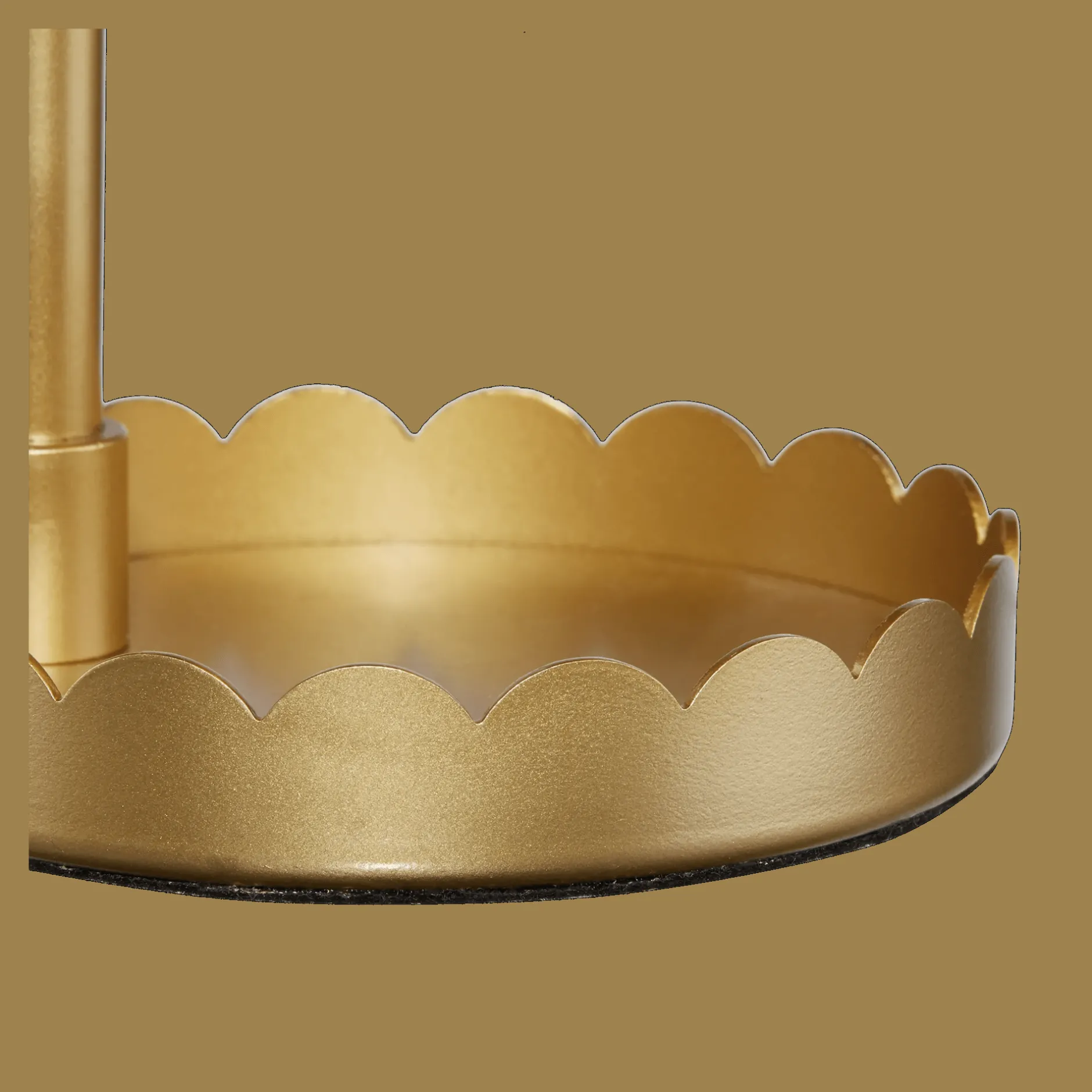 Outlet Gold Table Lamp With Scalloped Base Junior Lighting