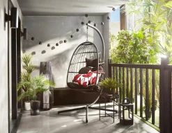 Hot Grass in Ceramic Pot Artificial Plants