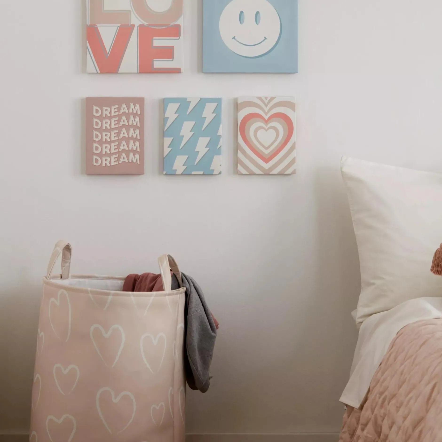 Online Heart Pattern Hamper Junior Decorative Accessories