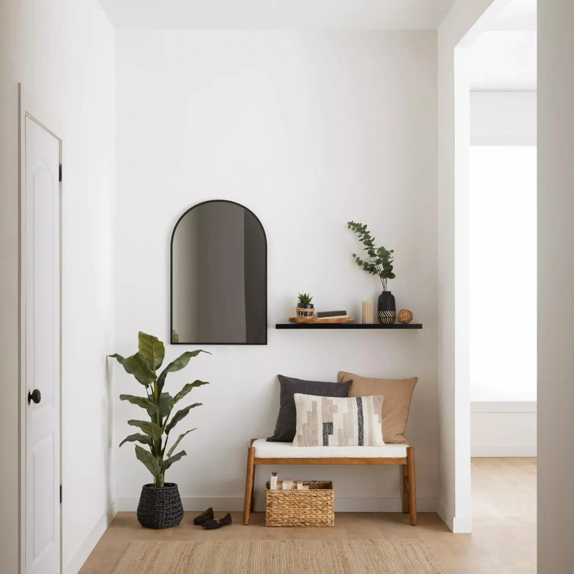 Best Large Ficus in Black Rattan Pot Branches|Artificial Flowers