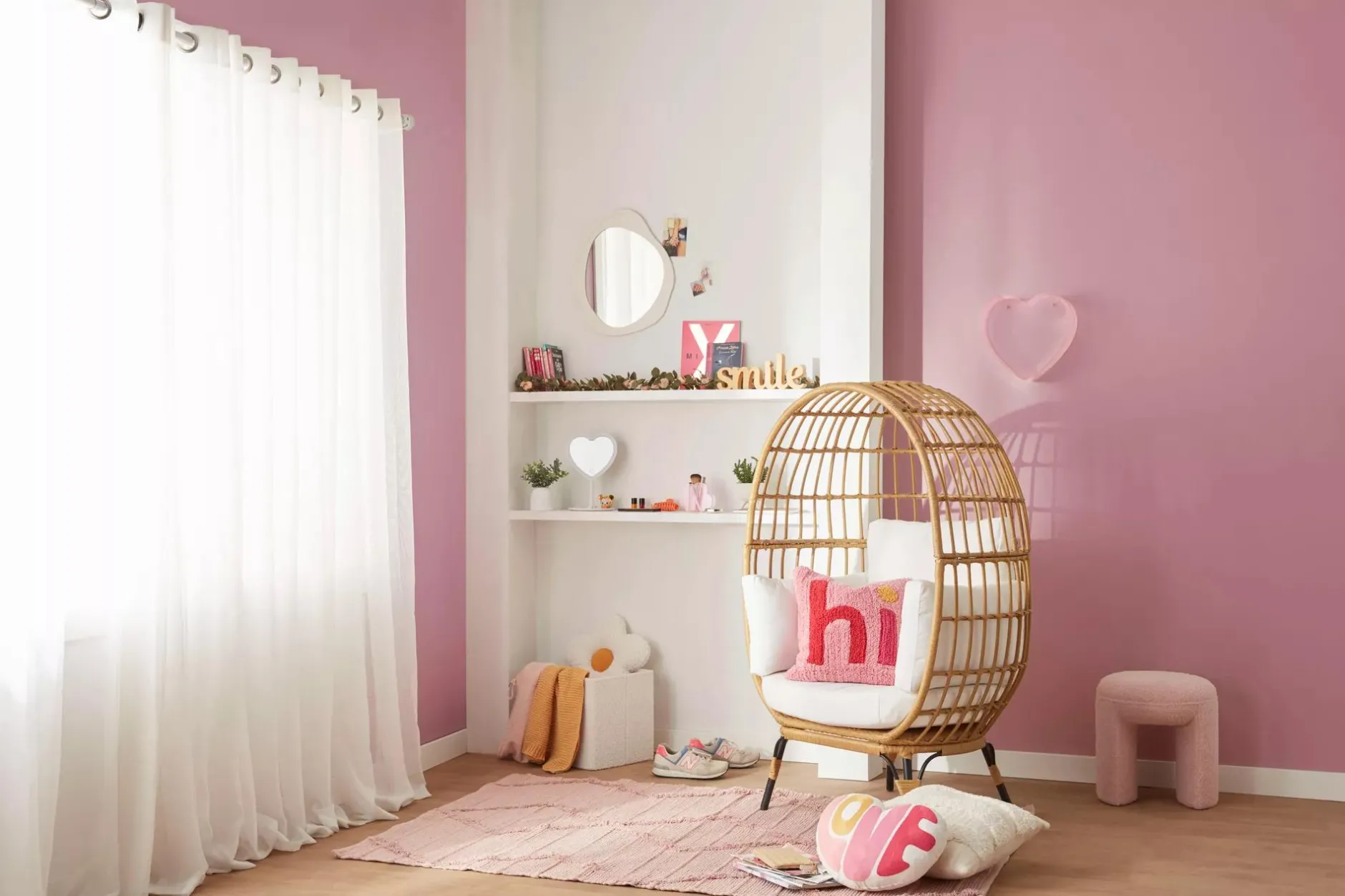 LED Floral Garland Junior Decorative Accessories