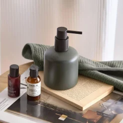 Outlet Ribbed Wash Cloth Bath Towels