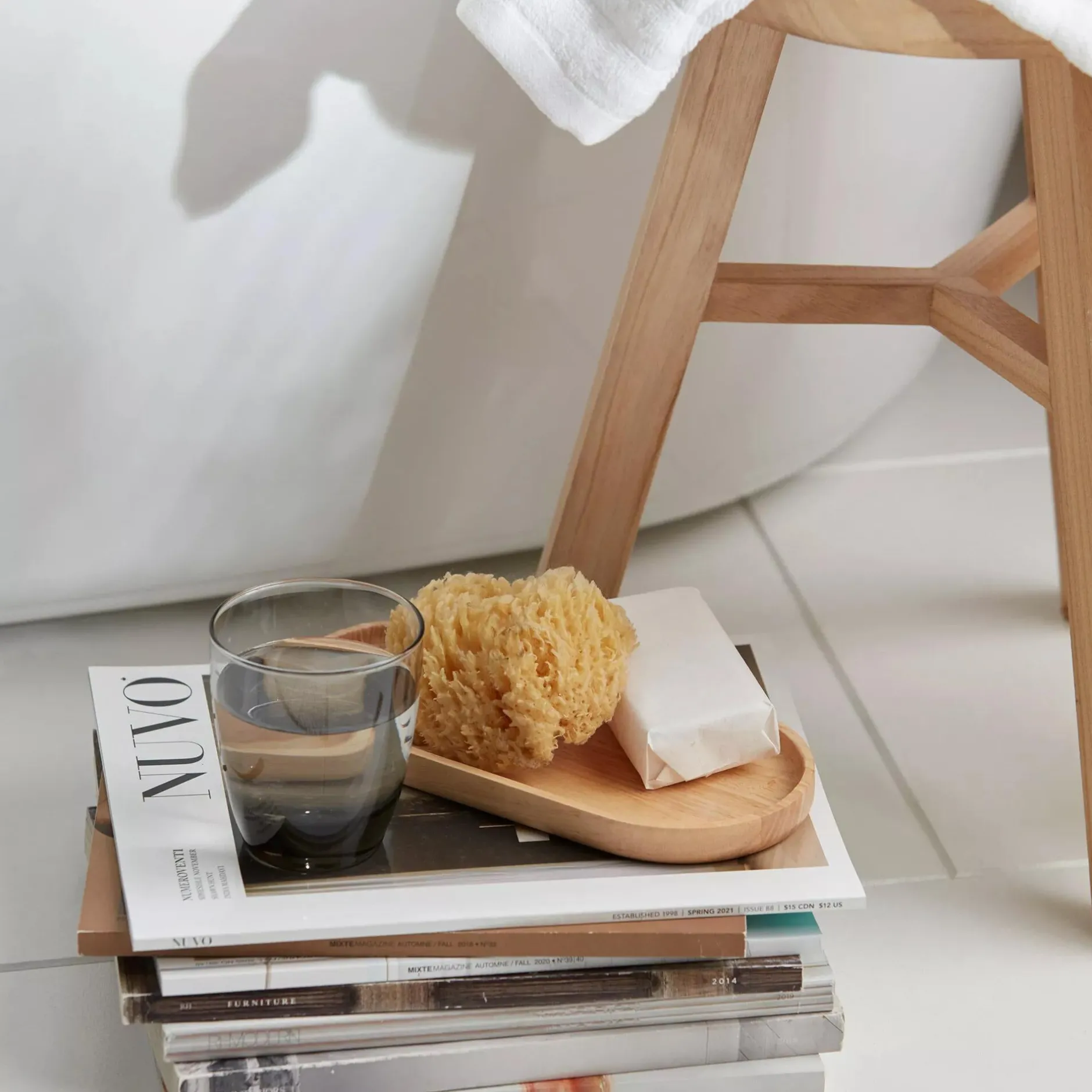 Outlet Storage Tray Bathroom Accessories