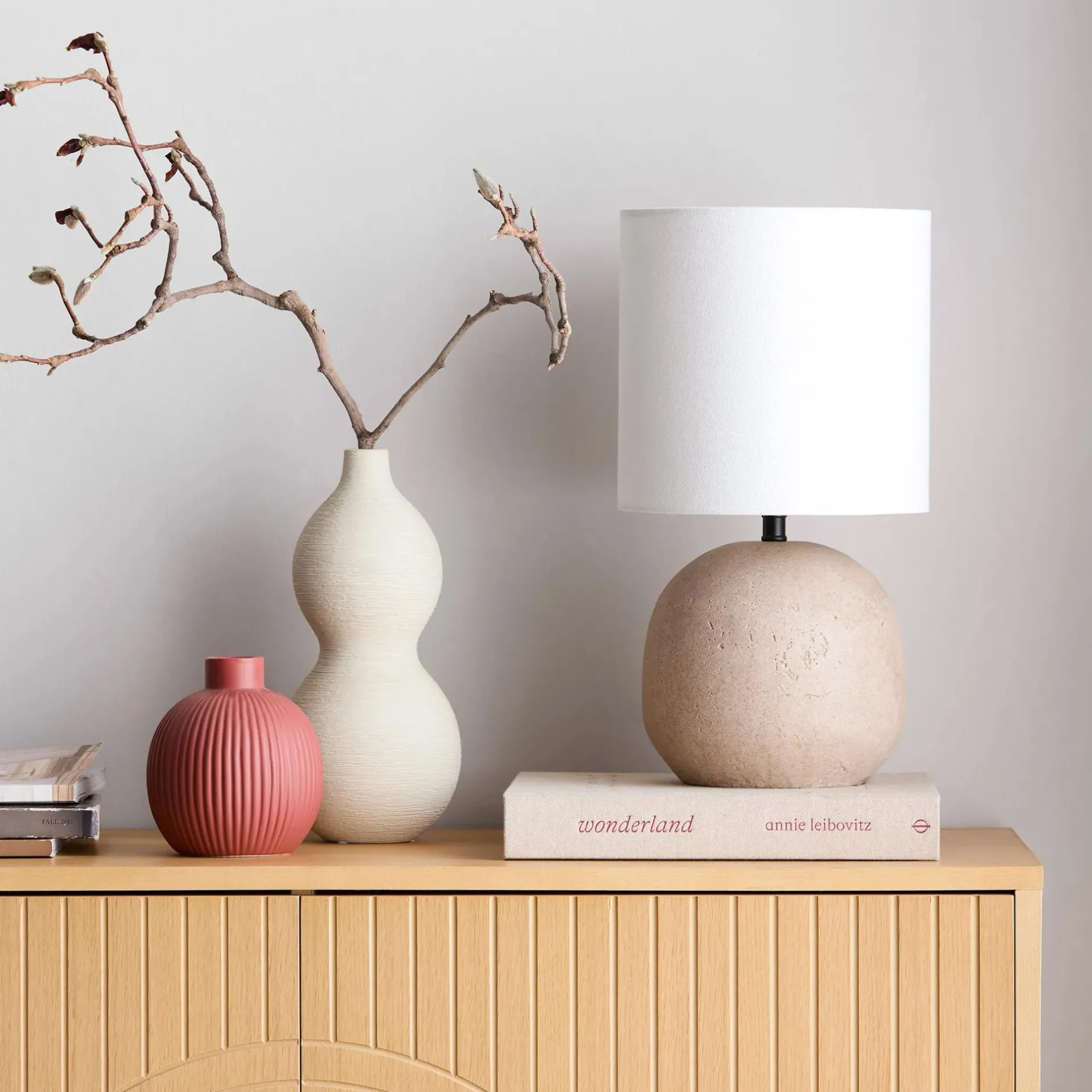 Online Table Lamp with Resin Base Table Lamps