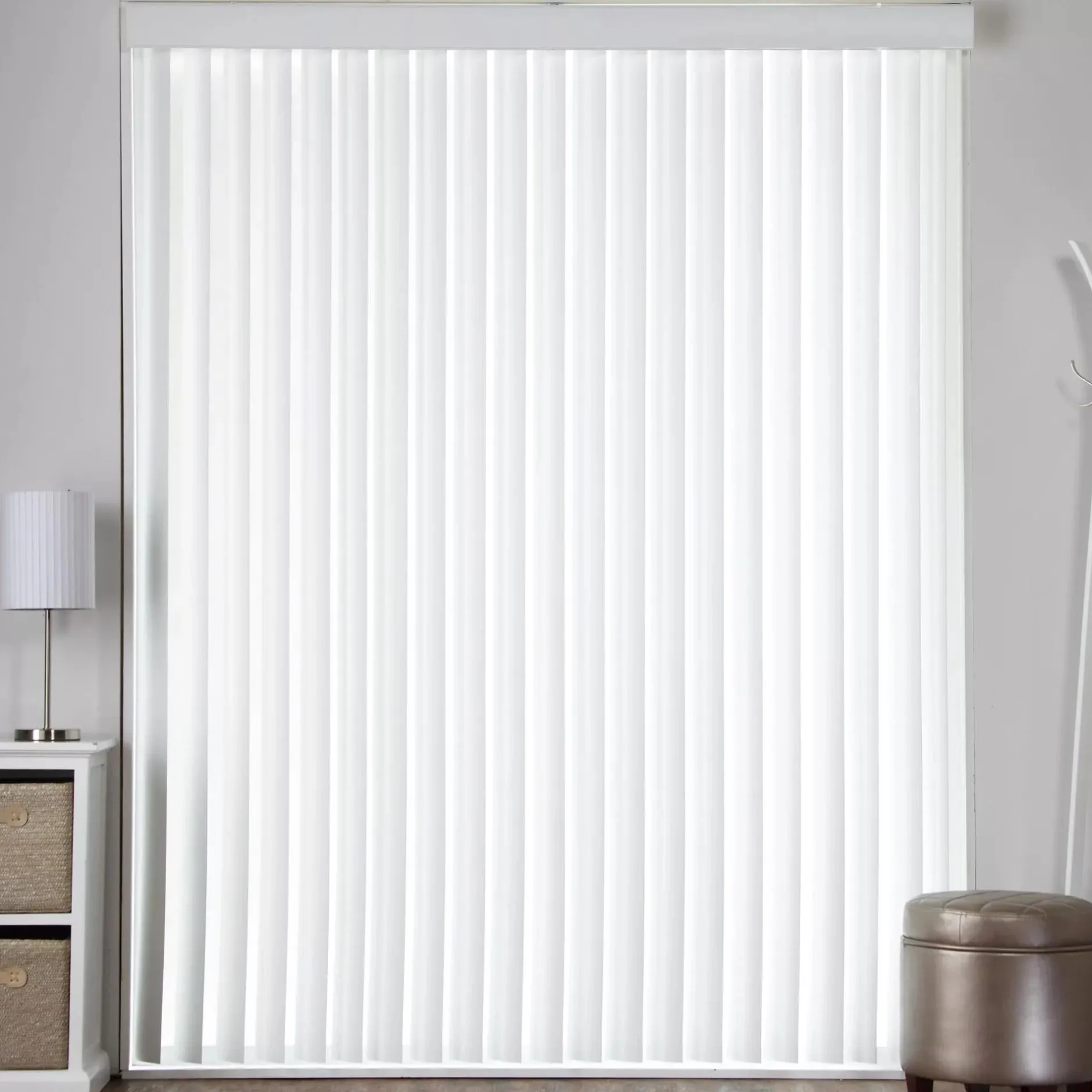 Clearance White Faux Wood Vertical Patio Blind Window Blinds & Shades